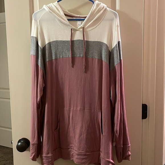 Market & Spruce Tops - Hooded long sleeve hoodie shirt with thumb holes